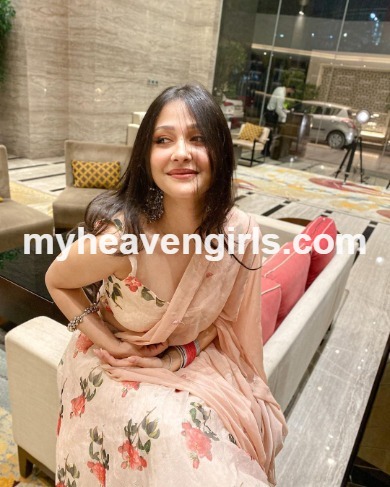 model Call Girls in Gangtok